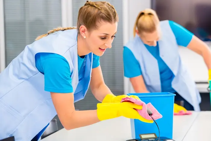 Servicios de limpieza de empresas en Madrid con Clear Limpieza